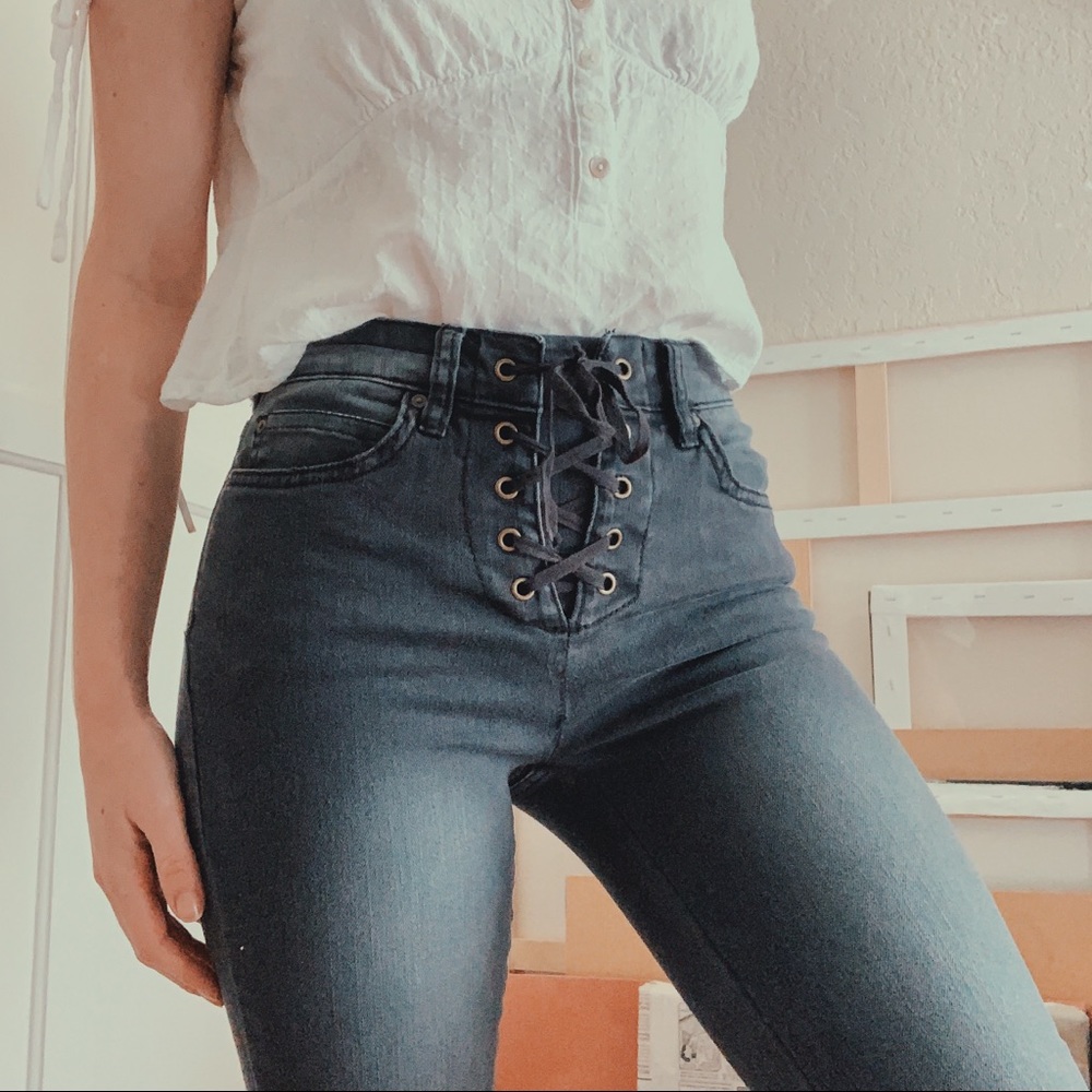 Grey lace-front jeans